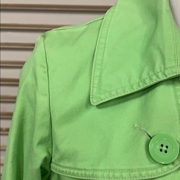 Talbots size 6 belted button up jacket - Picture 5 of 8